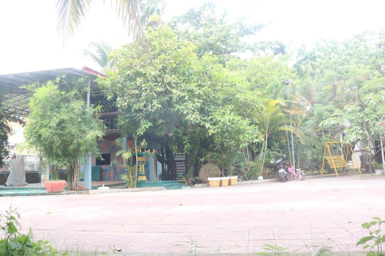 Our House Bungalow Kampot Luaran gambar